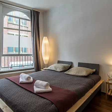 Bed and Breakfast 5 Min From Dam Square And Central Station Άμστερνταμ